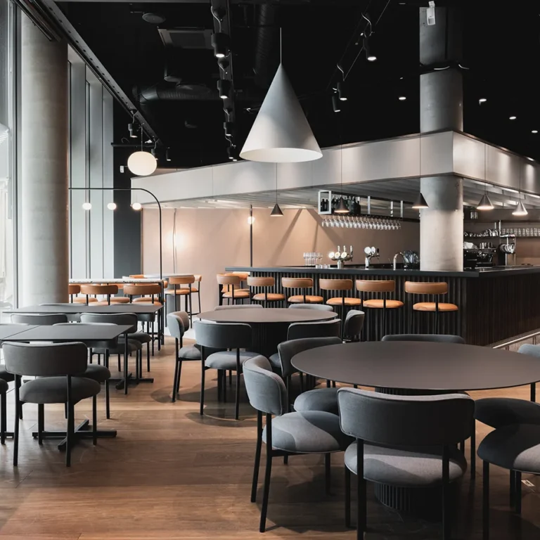 cafe sitting layouts in dubai